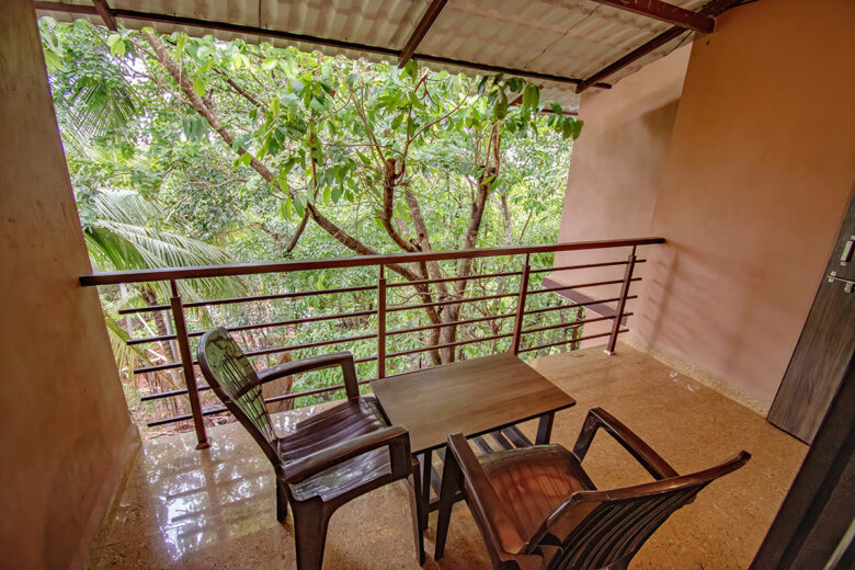 Single Bedroom Suite 4