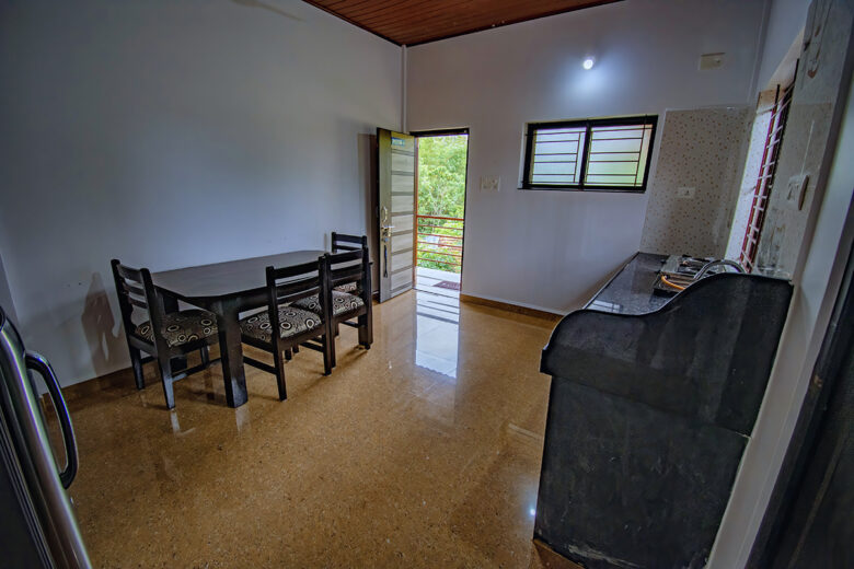 Single Bedroom Suite 4
